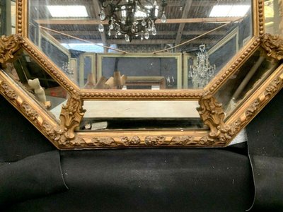 Specchio a pannelli chiusi in legno e stucco dorato, specchio Napoleone III, XIX secolo