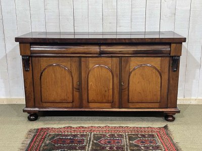 Viktorianisches Mahagoni-Sideboard aus dem 19. Jahrhundert