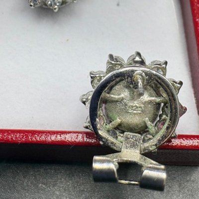 SILBERNE EARL & OXIDBOX