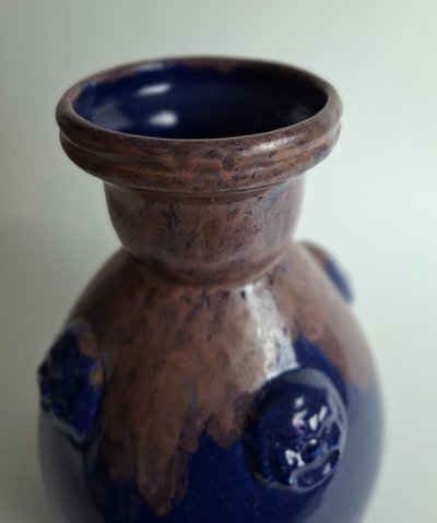 Primavera Workshop - Vase with mascaron decoration