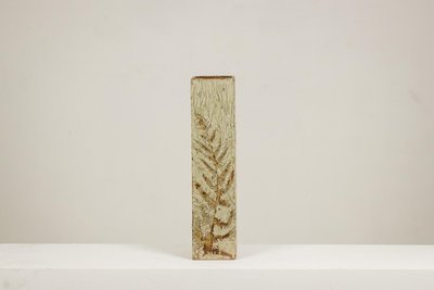 Brutalist-style stoneware vase with plant decoration. 1970s. LS6708B