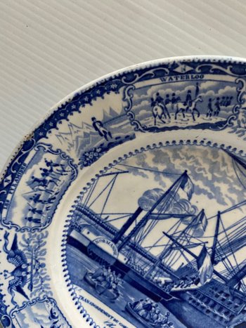 COMMEMORATIVE PLATE IN GIEN