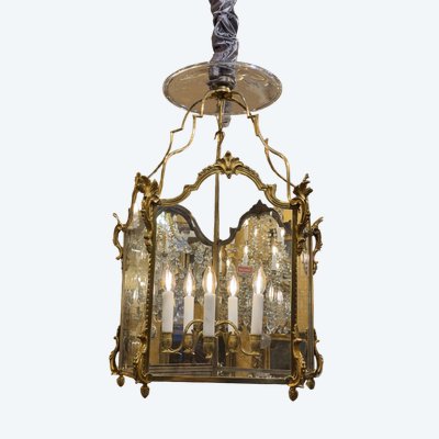 Lanterne pentagonale de style Transition en bronze ciselé et doré, vers 1790-1830