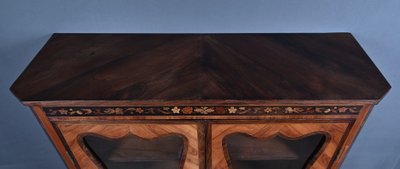 Display cabinet in marquetry of precious woods, Louis XV-Louis XVI Transition style – first half of the 19th century