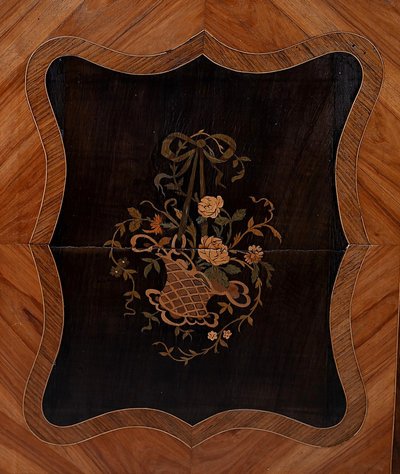 Display cabinet in marquetry of precious woods, Louis XV-Louis XVI Transition style – first half of the 19th century