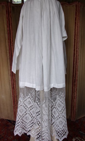 Priest's alb from the late 19th century