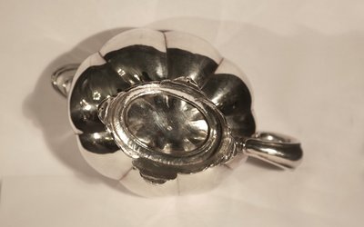 Solid silver gravy boat Minerva hallmark 19th century