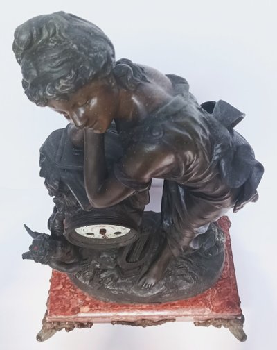 Louis HOTTOT (1834-1905) Grande sculpture en régule Rêverie