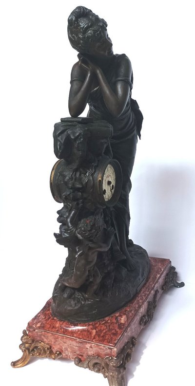 Louis HOTTOT (1834-1905) Grande sculpture en régule Rêverie