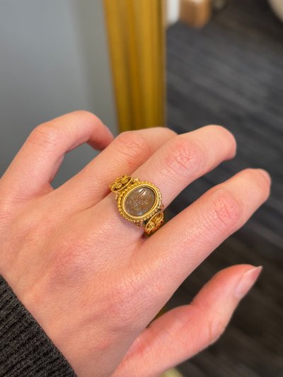 19th-century gold and intaglio agate ring