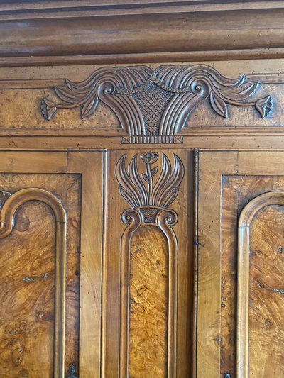 armoire bressane