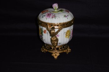 Potpourri Aus Porzellan Montiert Bronze