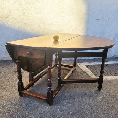 Klapptisch, 160 cm Durchmesser, Eiche, 17. Jahrhundert