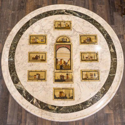 Ein kleiner Sockeltisch mit Intarsien aus Hartgestein und Marmor, Florenz, um 1810