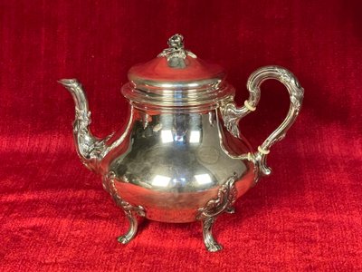 Solid silver tea service in the Louis XV style, by silversmiths Tétard Frères