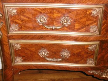 Grande cassettiera Regency del XIX secolo