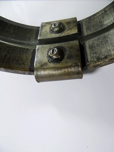 Specchio ovale in ferro battuto fatto a mano, stile brutalista vintage di metà secolo, anni '50-'70