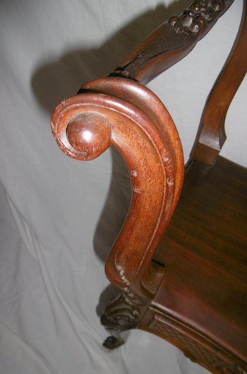 Piccola panca in mogano Luigi XV