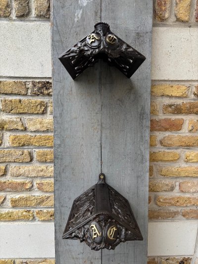 Paire de porte Harnais du grand Écuyer Cartier d’Aure XIXe   Siècle