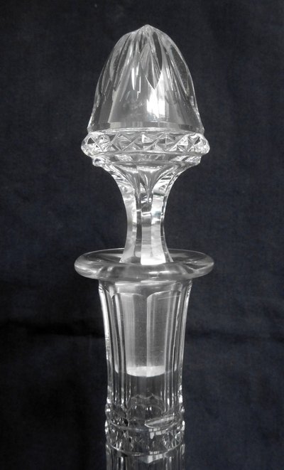 Large Saint Louis crystal wine decanter, Tommy model - 36cm