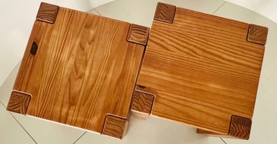 Paar brasilianische Hocker aus exotischem Holz