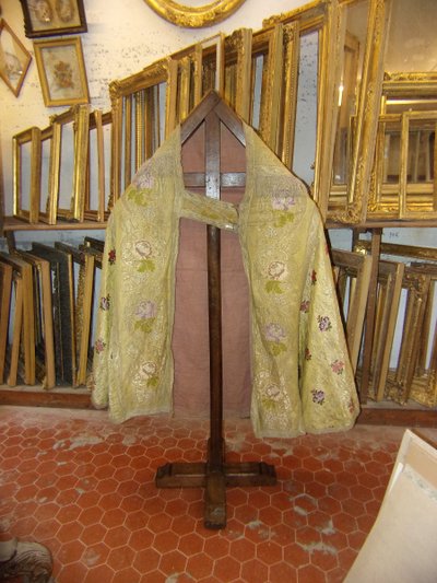 Sacristy Chasuble Stand, In Oak, 18th Century.
