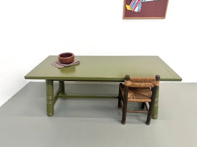 Olivgrün glossy lackierter Esstisch - DLG Georges Robert, Circa 1970