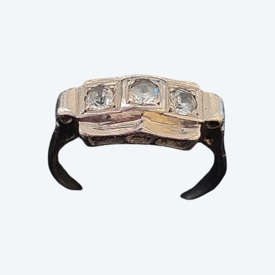 Bague Art Déco en argent et pierres blanches 20ème siècle