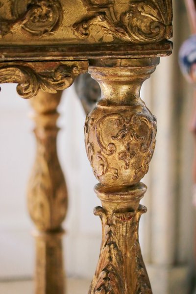 Console en bois doré Louis XIV