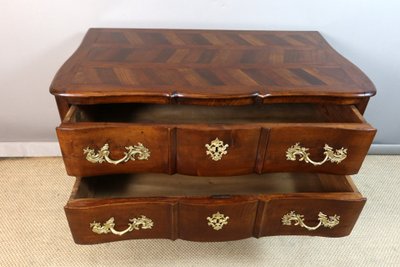 Commode sauteuse Louis XV époque XVIIIème siècle