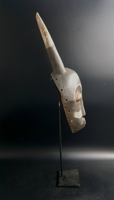 Maschera "Ngolo", popolo Pende, D.R.C.