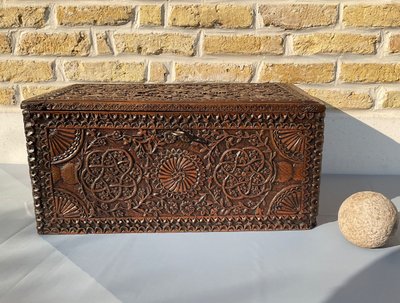 Scatola di legno di Santa Lucia del XIX secolo