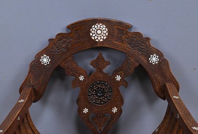 Syrian walnut armchair - Late 19th century