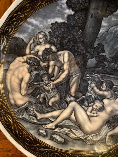 Grande Coupe émaillée De Style Renaissance : L’enfance De Zeus