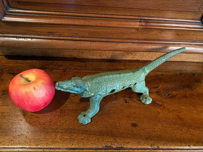 Crocodile Mâche Bouchon De Pharmacie, Fin Du XIX Eme Siècle