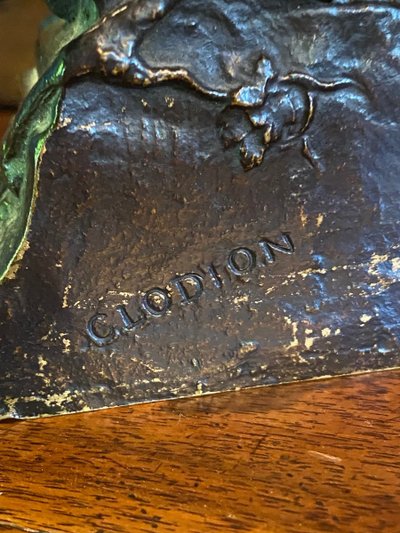 Offerta a Priapo, da Clodion, bronzo del XIX secolo