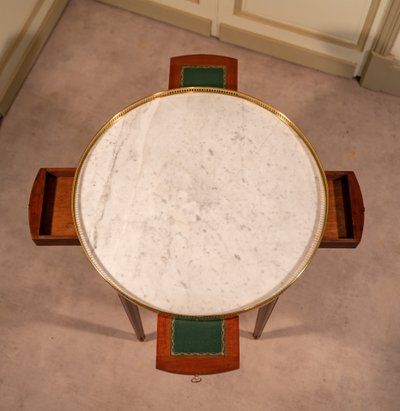 Tavolo della borsa dell'acqua calda