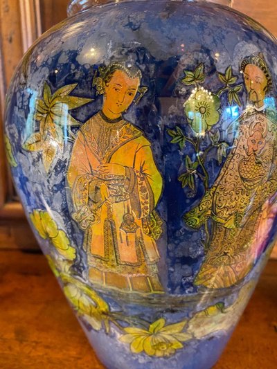 Rare Vase Pagode En Potichomanie à Fond Bleu Nuit XIX Eme Siècle