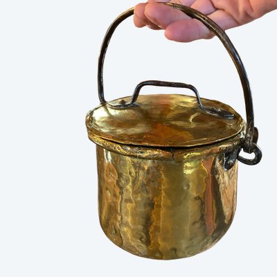Small Copper Cauldron, Late 19th Century