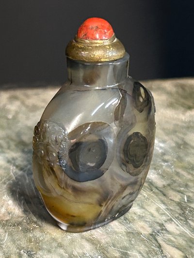 Late 19th or early 20th century Chinese agate snuff bottle - snuff bottle - China