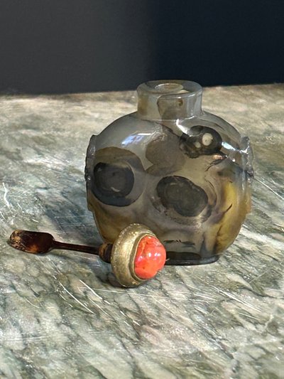 Late 19th or early 20th century Chinese agate snuff bottle - snuff bottle - China