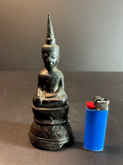 Laos, Sakyamuni Buddha statue, finely carved with a pointed "usnisa".