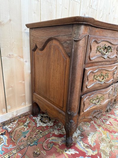 Louis XV Nîmoise-Kommode aus geschnitzter Eiche
