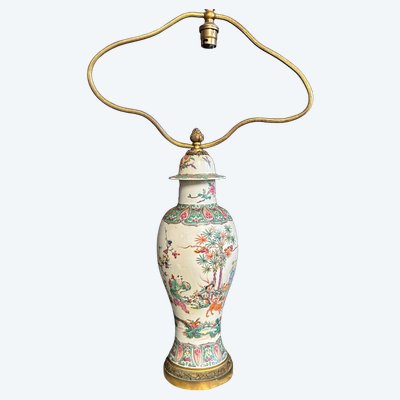 Vaso in porcellana policroma cinese della fine del XIX secolo montato come lampada - Cina