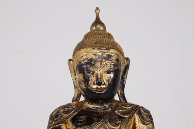 Buddha Shan in Bhumisparsha Mudra, Birmania
