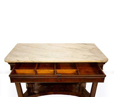 Console en noyer, début du XIXe siècle