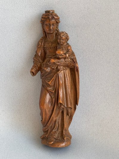 Autel de voyage en bois sculpté 17éme Siècle 
