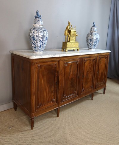 Sideboard aus der Zeit Ludwigs XVI., gestempelt Dester