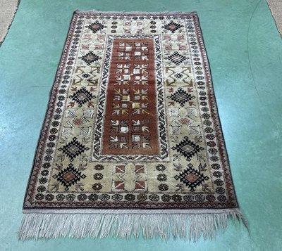 Handgeknüpfter iranischer Wollteppich – 1,47 m x 91 cm
