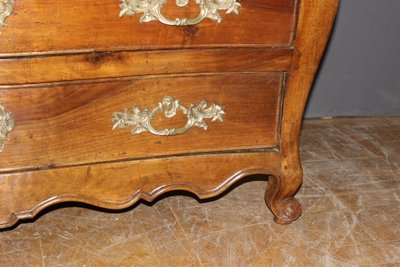 18th-century walnut tomb-shaped commode